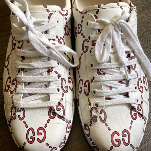 Used Authentic Gucci Ace Sneakers - Picture 3 of 7
